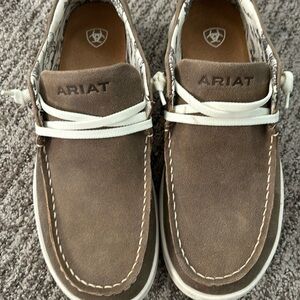 Ariat shoes, size 8.5. Worn once.